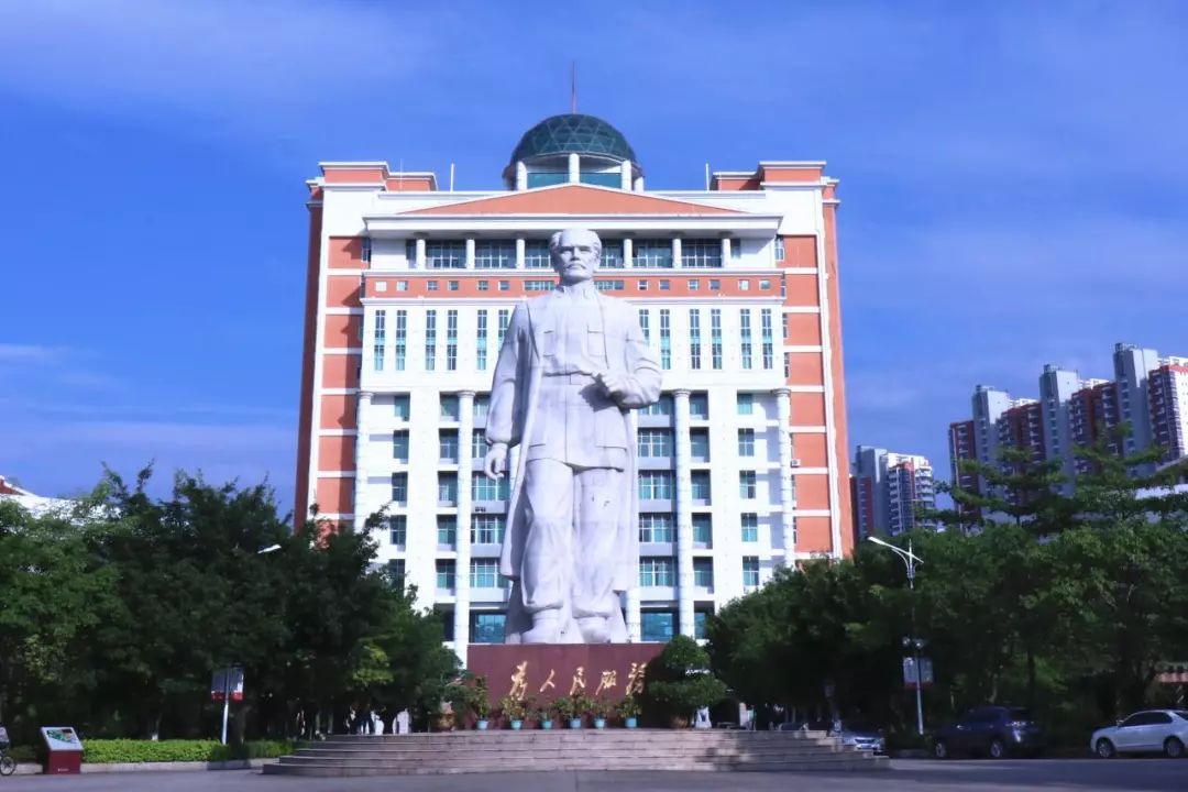 2019萌新:您有一份新生大礼包请速来领取!_泉州