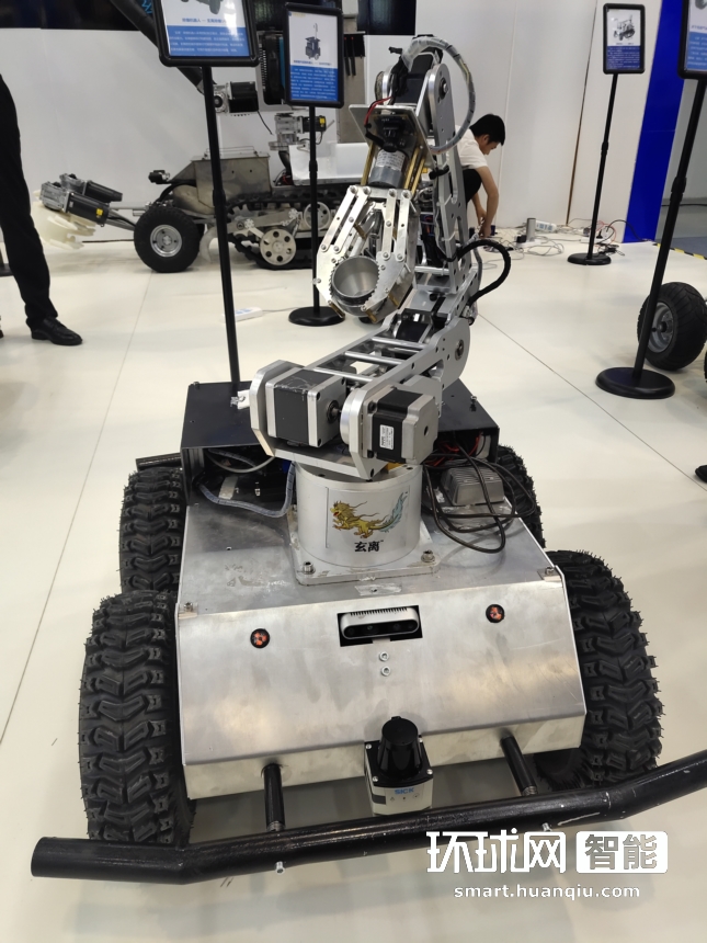 2019世界机器人大会延达科技携玄离系列产品亮相