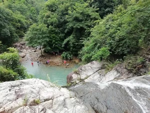 沿溪谷绿道风光秀丽有着未被开发,天然瀑布及潭水,从化三夫田活动介绍