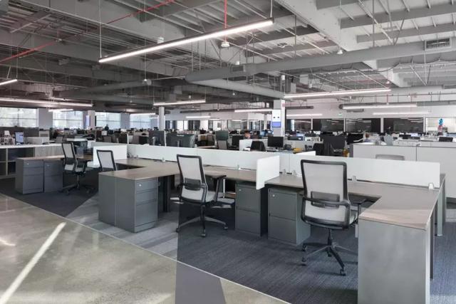 办公环境的影响有多大研究表明工作环境直接影响员工的敬业度