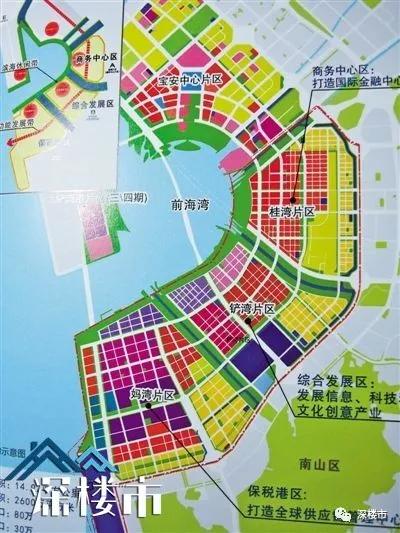 地铁口,我站在了大前海填海区的桂湾土地上——未来这里是深圳乃至