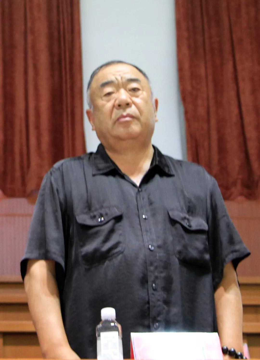 国家级非物质文化遗产形意拳传承性代表人,中国李老能形意拳总会会长