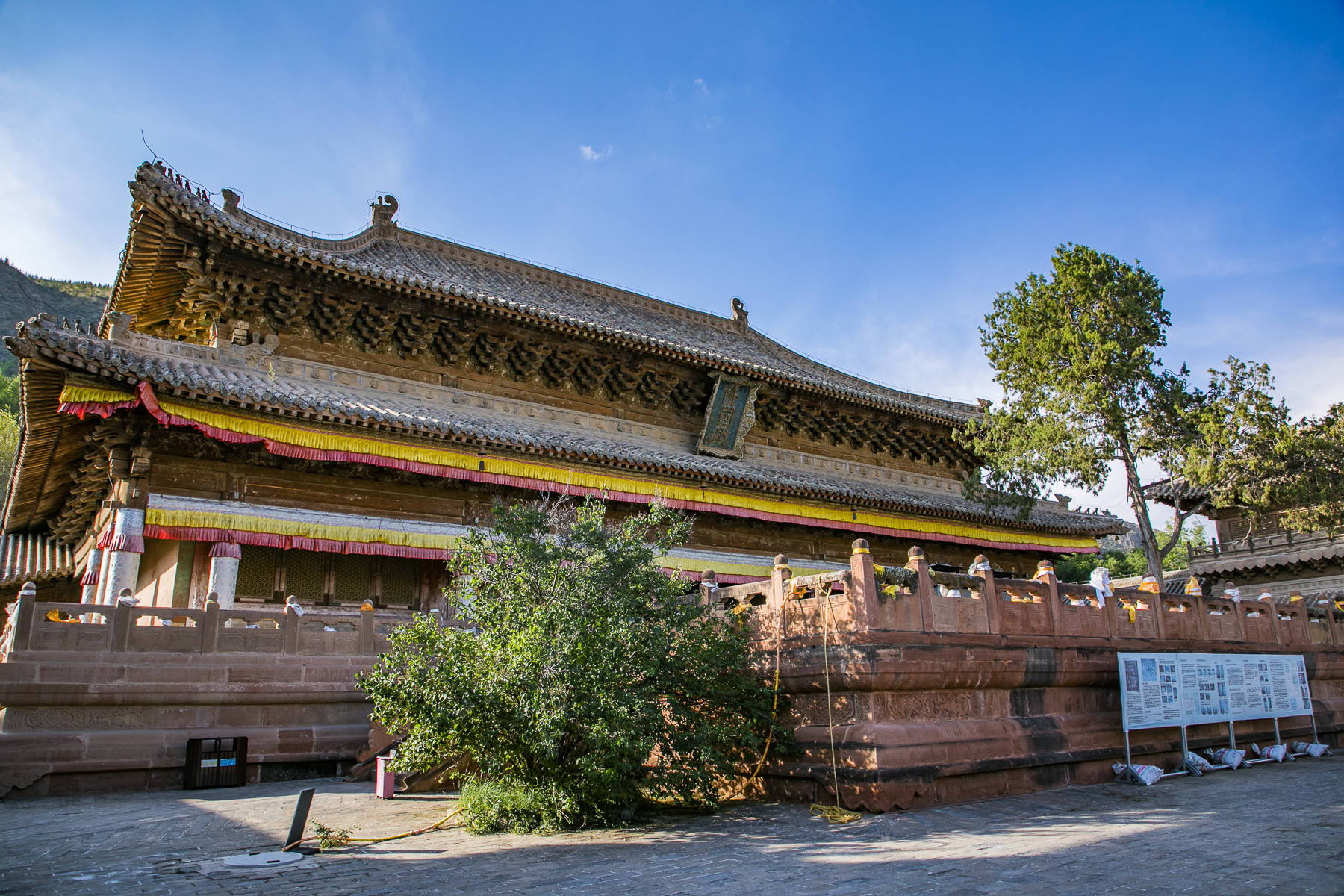 原创青海有座明朝皇家寺院朱元璋赐匾额建文帝在此出家堪比故宫