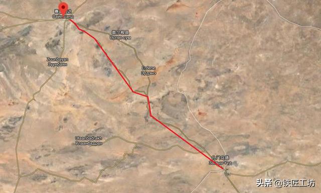 但赛音山达是由公路直通扎门乌德,过了扎门乌德就是我国的陆上口岸