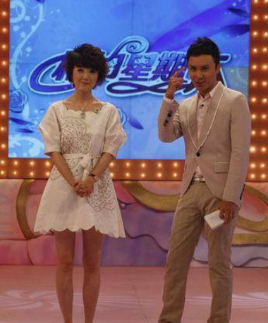 他曾出演《情深深》,前妻炫富被诟病,现上《快本》话多刷存在感_朱桢