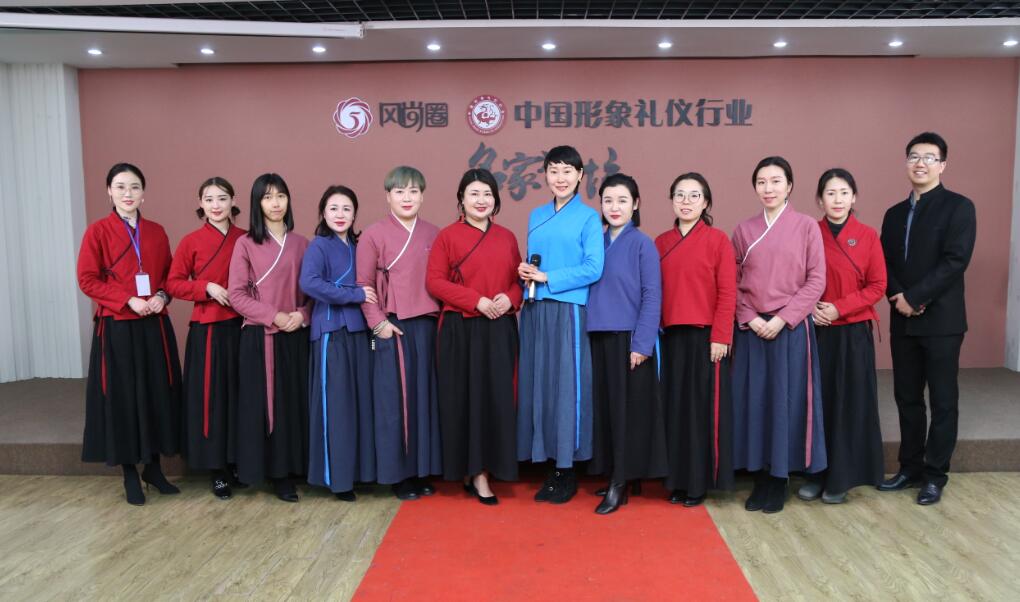 礼仪培训师——优秀礼仪培训师问题集锦