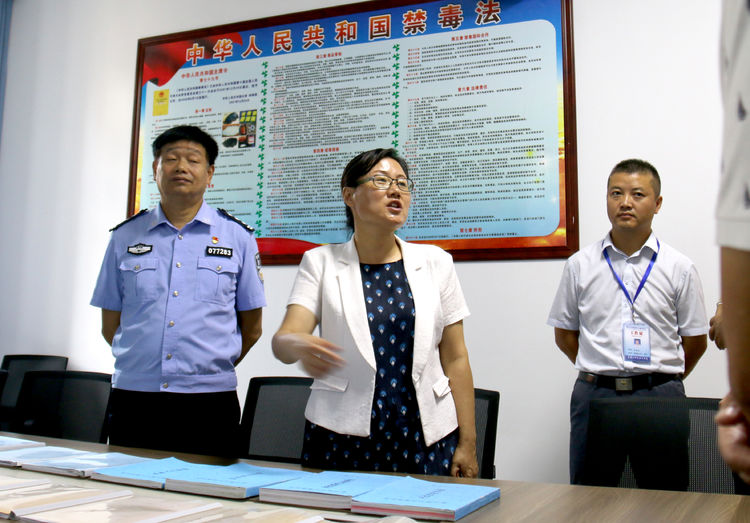 黄冈市委常委蕲春县委书记赵少莲实地调研督办禁毒工作