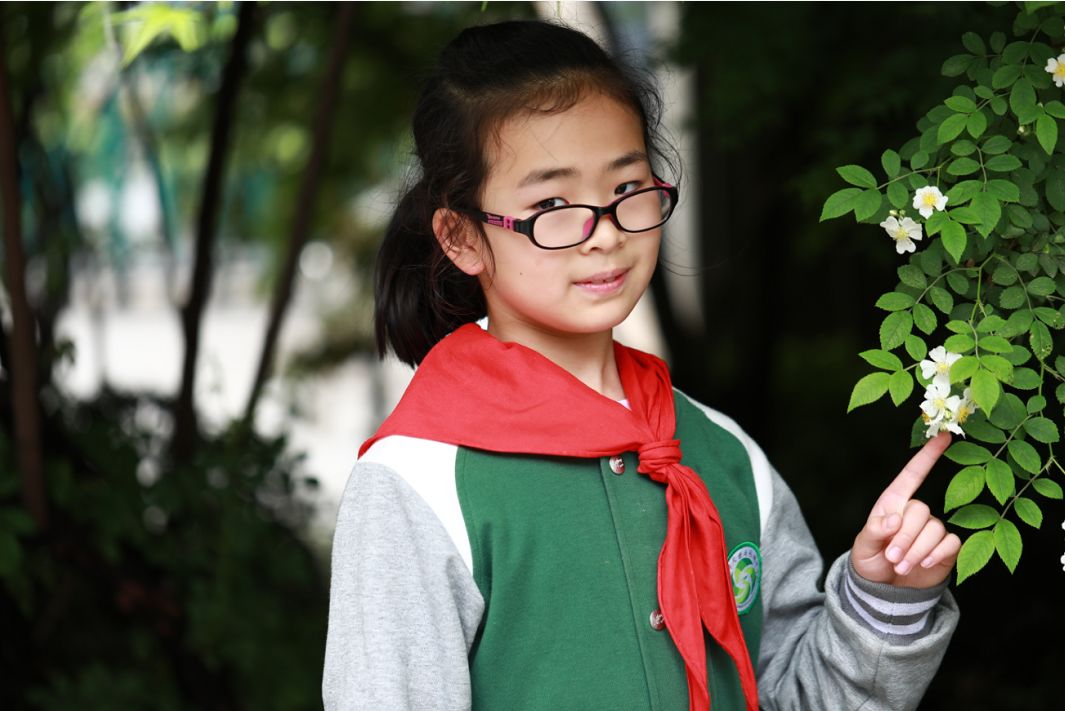 凤凰花园城小学二(7)班 王语晴指导老师 许莉我喜欢很多体育运动,其中