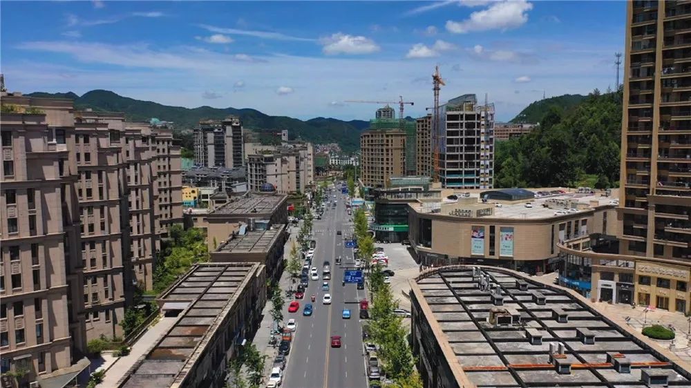 全县首个这条街将打造省级示范