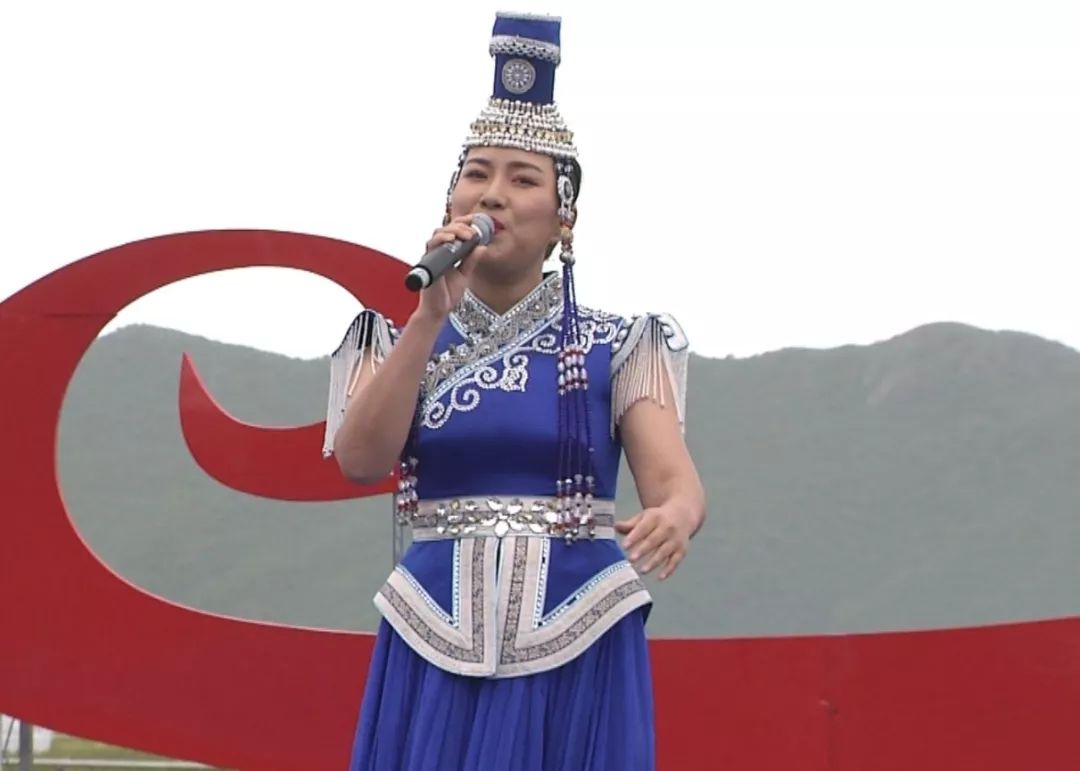 专场演出环节,科右中旗乌兰牧骑,内蒙古青年歌手朵兰,成格尔,著名的