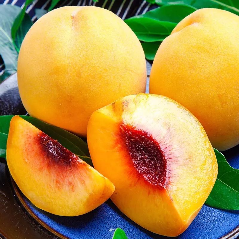 在夏天,吃它胜过吃冰沙!_黄桃