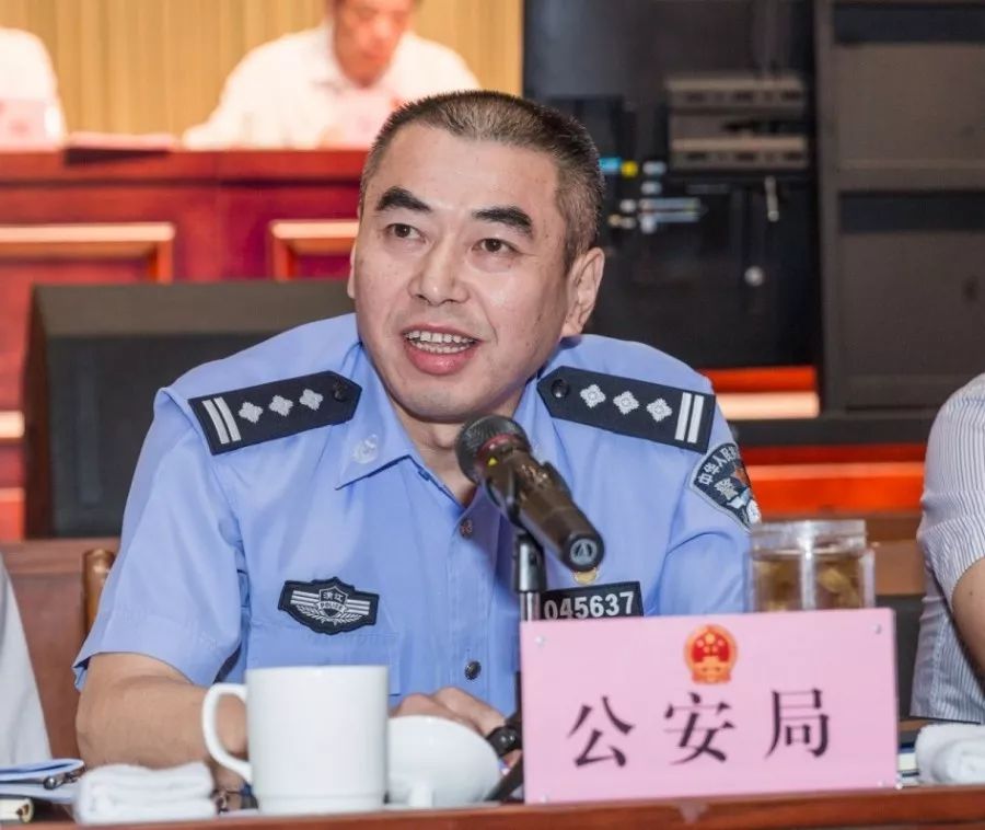 人大要闻今天下午平湖市人大代表集中在一起