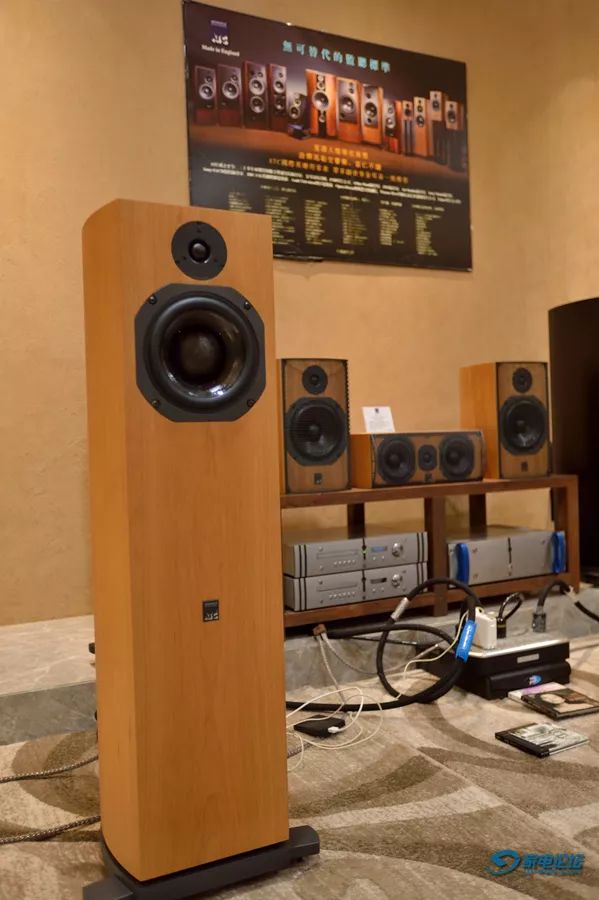 与其网上争论不如现场实听atc总代理力高音响南宁分店开张及试听会小