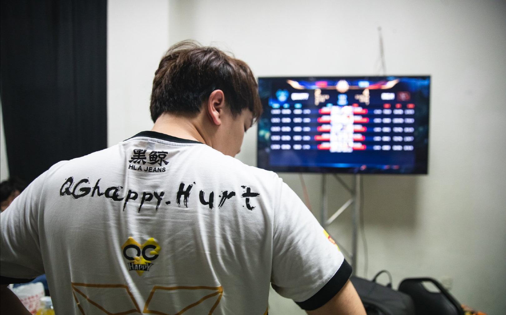 kpl四冠王预备阵容大洗牌qghappy成转会期最大赢家