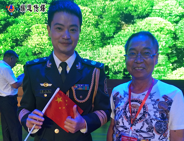 湖北籍武汉歌手罗汉平