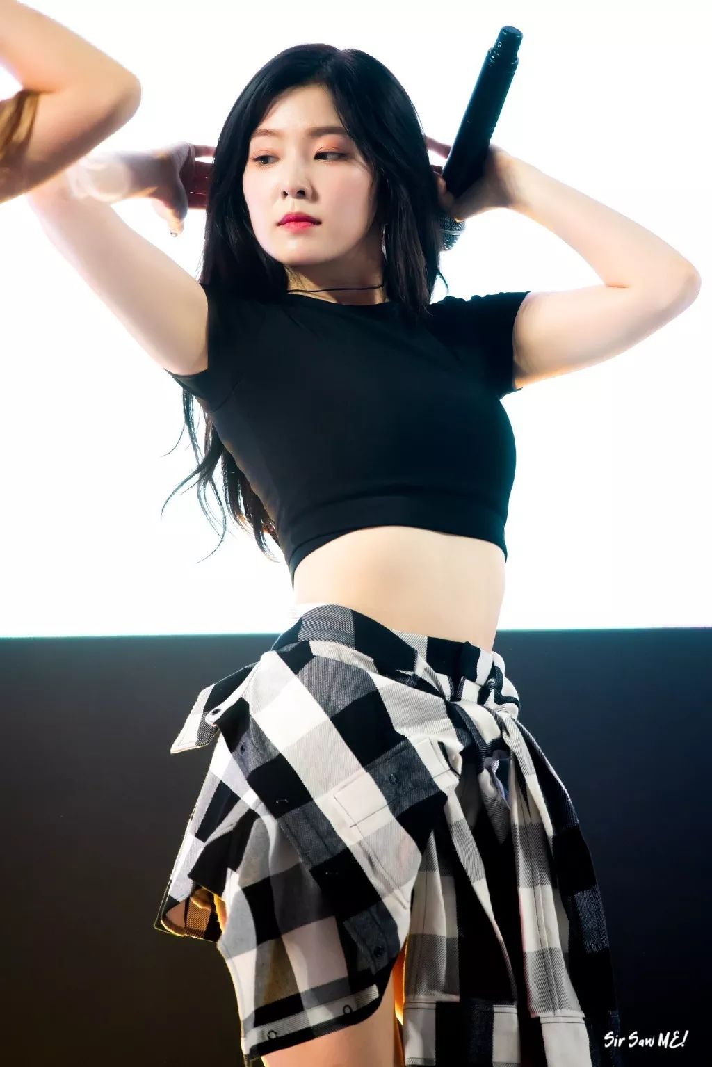 157cm的irene裴珠泫告诉我们腿长都是穿出来的