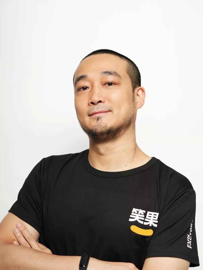 走进当代雅典学院