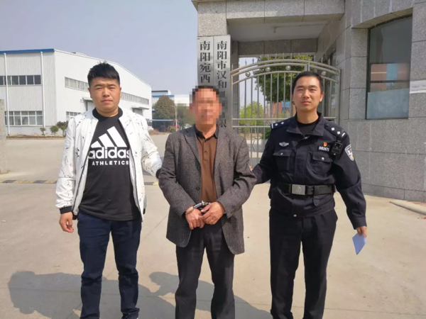 凌然正气度春秋除暴安良解民忧记社旗县公安局郝寨派出所副所长史岳
