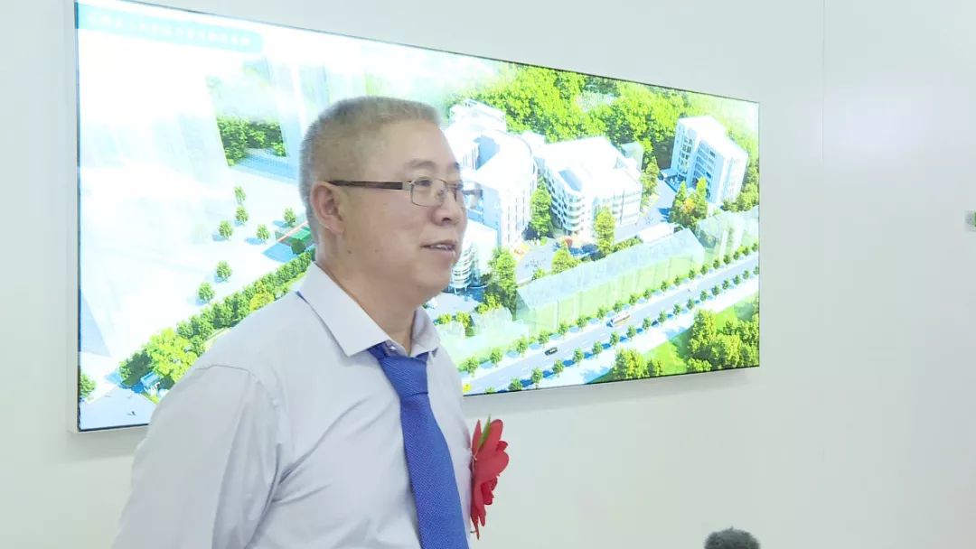 医者仁心全心全意为人民服务