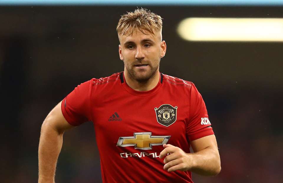 而曼联1-1战平狼队,转折点也是努诺·桑托教练换上阿达马·特拉奥雷