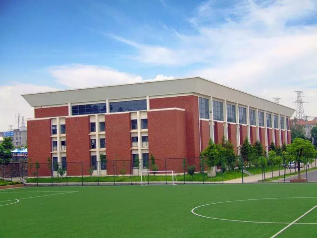 高职扩招武汉外语外事职业学院圆你大学梦