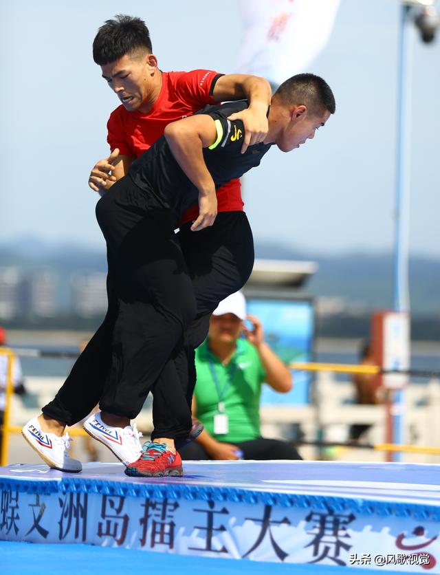太极志太极英雄擂推手比赛蜈支洲岛举行高手海难比武