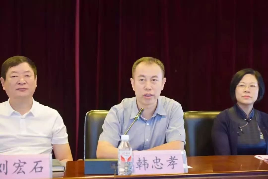 黑龙江省第二医院党委书记刘宏石表示:"患者通过熙康