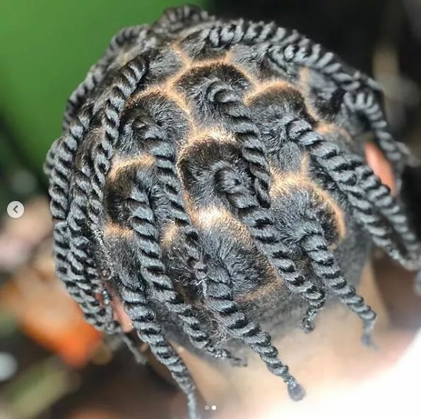 火箭豪斯晒出洗剪吹新发型!