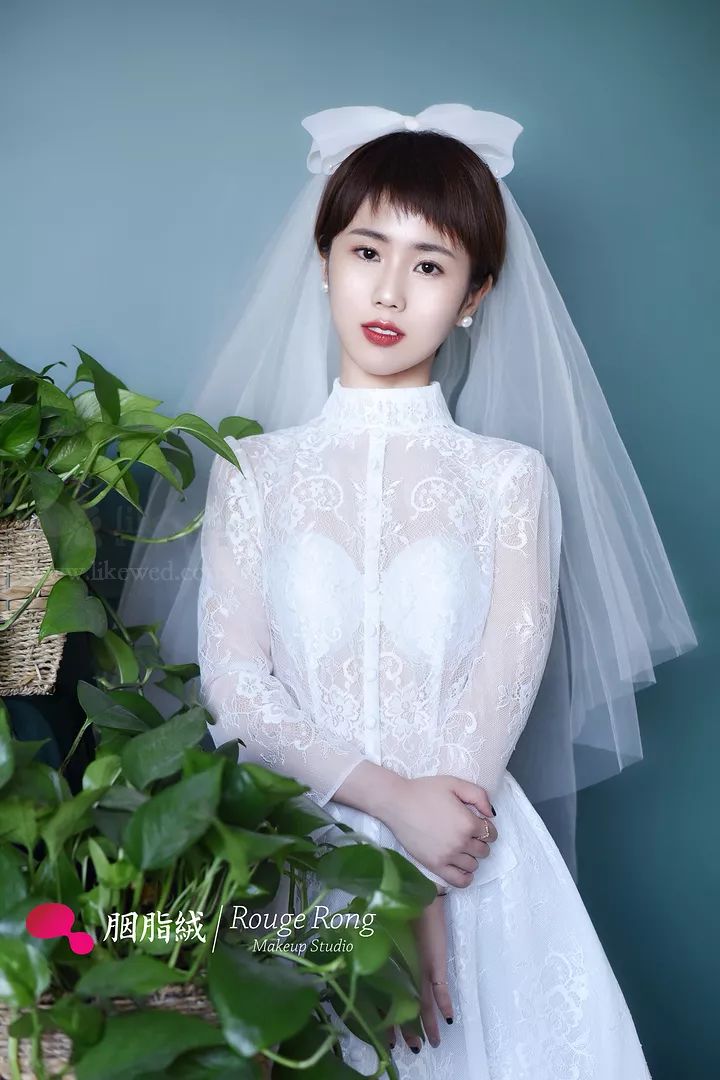 超短发新娘造型短发新娘也可以妩媚可爱