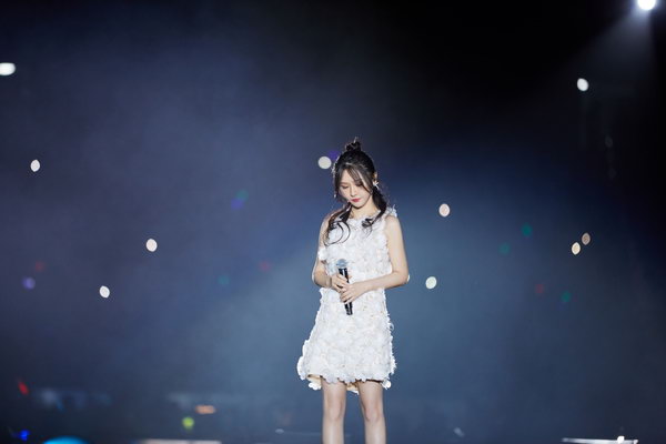 主播歌手阿冷斩获2019草原金雕奖"跨界卓越奖"