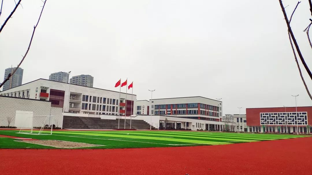 惊涡阳200多名房产中介为何齐聚一堂究竟发生什么大事