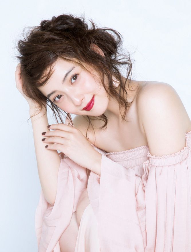 32岁石原里美被爆结婚从黑土胖到直男斩身高157的她到底怎么逆袭的