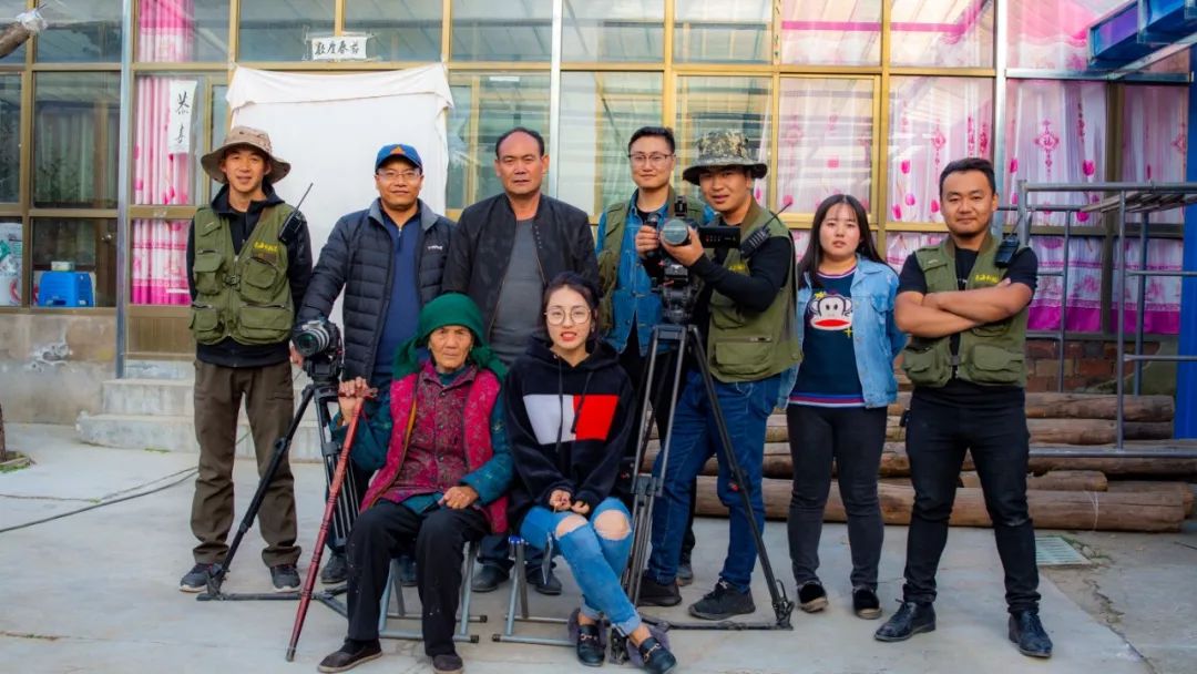 乐都人注意!这里招人啦~拍视频?玩抖音?玩直播?玩无人机?你想的都有!