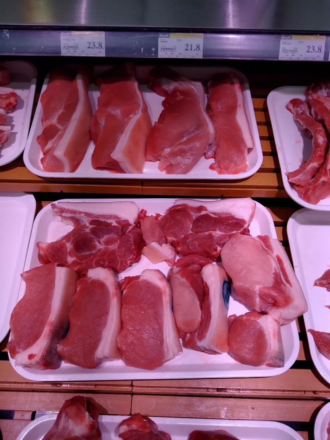 8元大部人买猪肉,超市也是一个很好的选择,超市种类丰富选择更广,那