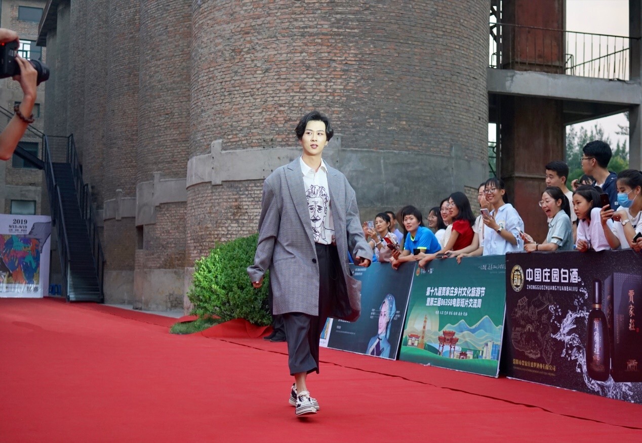 郭宽 来自搜狐网