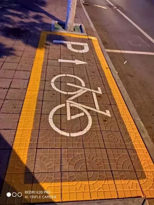 内黄设置2309个非机动车停车位还有理由乱停乱放吗