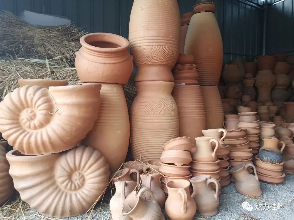 长期以来,陶制品都与人们的生活息息相关.