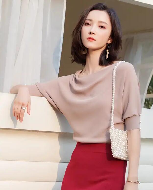 女人上了40如何出现年轻,学会这3步,轻松减龄