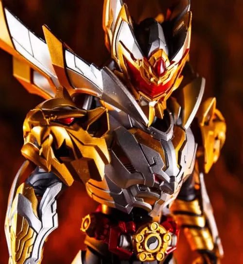 帝皇战戟:是帝皇铠甲的最厉害武器.是由极光剑和极光盾组合而成.