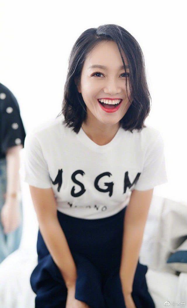 曾是浙江卫视一姐本想上节目秀恩爱博人气却总让老公被骂