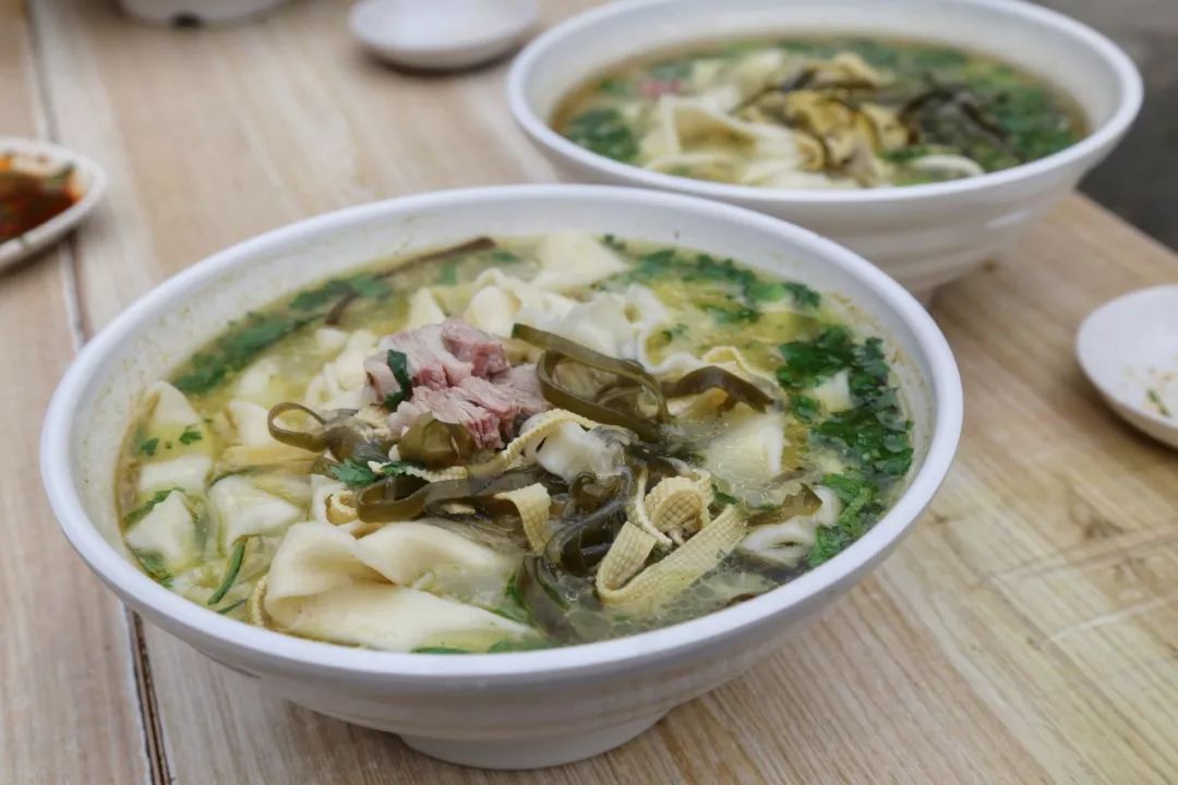 奔着他们家烩面去的没想到被凉拌羊肉圈了粉