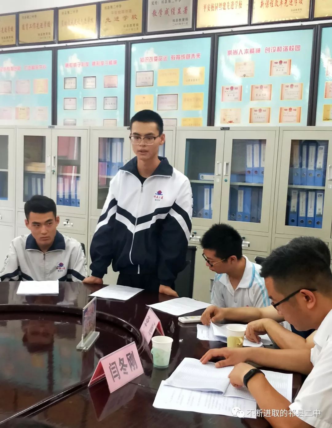 杨珊:华北理工大学 精神医学卢立国:石家庄学院 人文