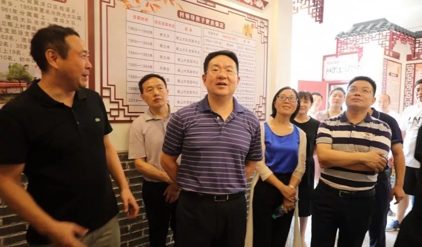 雷平到广丰区调研公共文化服务体系建设工作