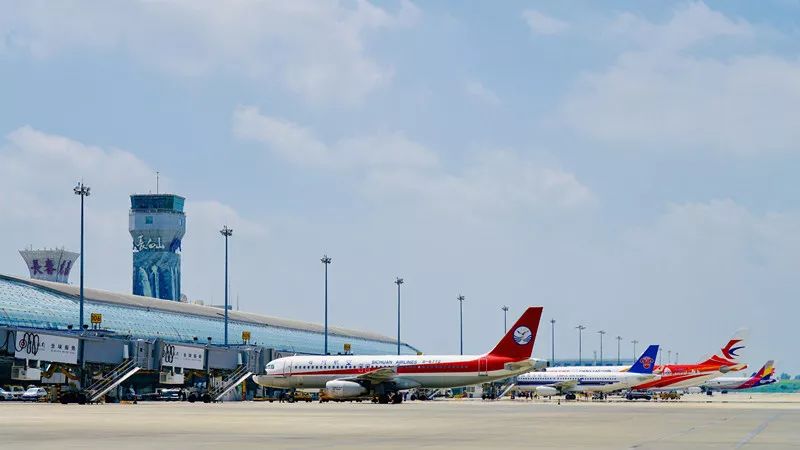 诗意吉林机场集团机务人的十二时辰