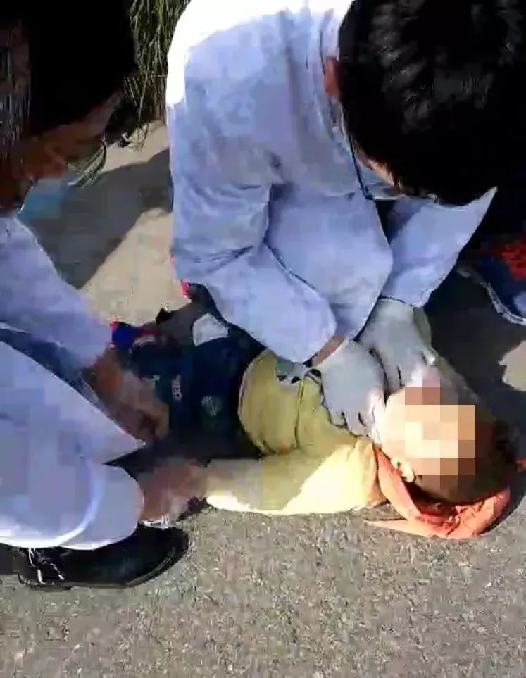 上蔡家长你还敢这样抱着孩子坐车吗?_车祸