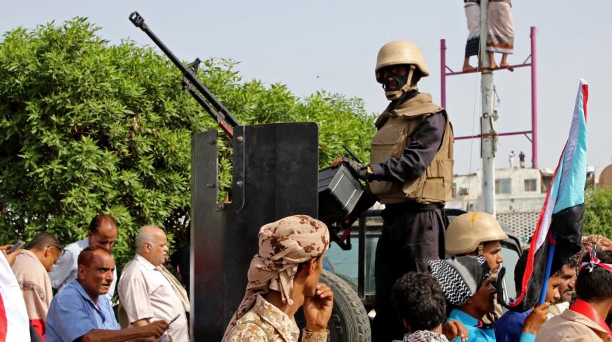 沙特的也门联盟要散伙?前方打不赢拖鞋军,后方内讧却干净利落