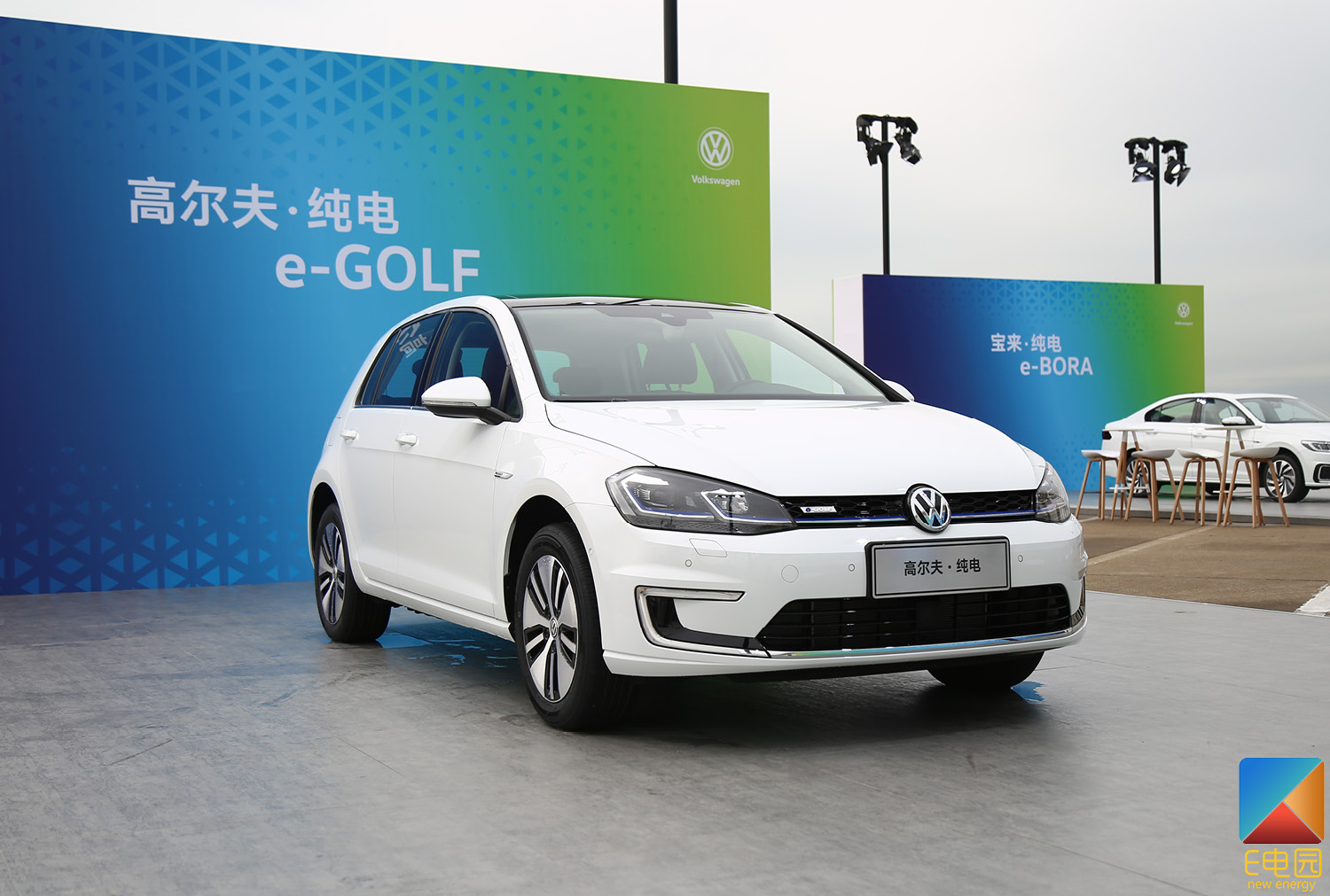 1568万起一汽大众宝来纯电高尔夫纯电预售
