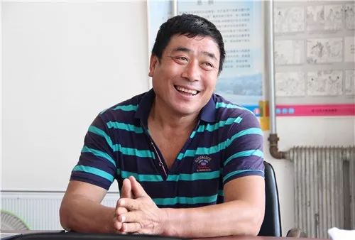 界61献③其赛白努十一长假欢迎来咱村看演出