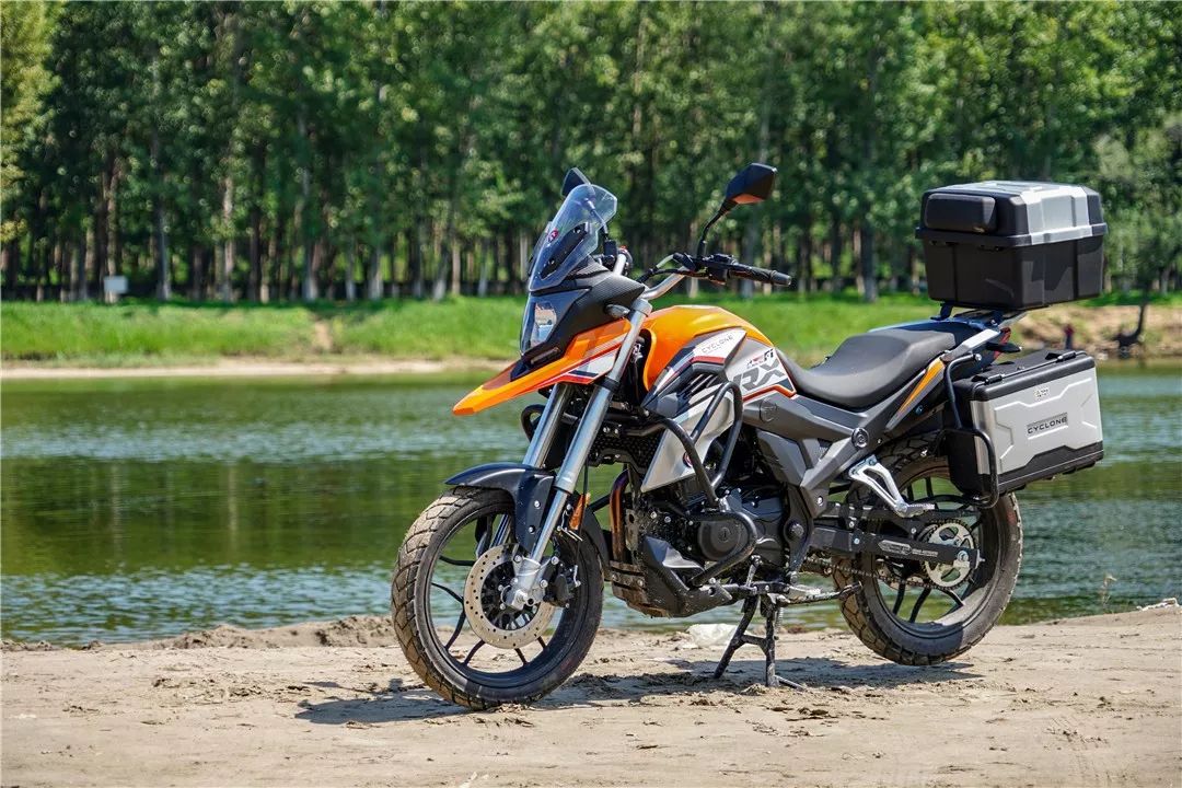 愤怒的小鸟试驾全新宗申rx1s拉力车