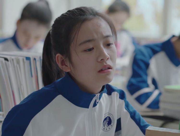 小欢喜:为了安慰英子的情绪,小伙伴陪她过年,林磊儿更加活泼了